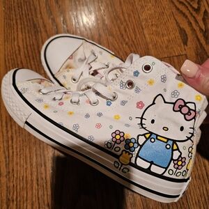 Hello Kitty Girls Chucks  High-Top Sneakers - White